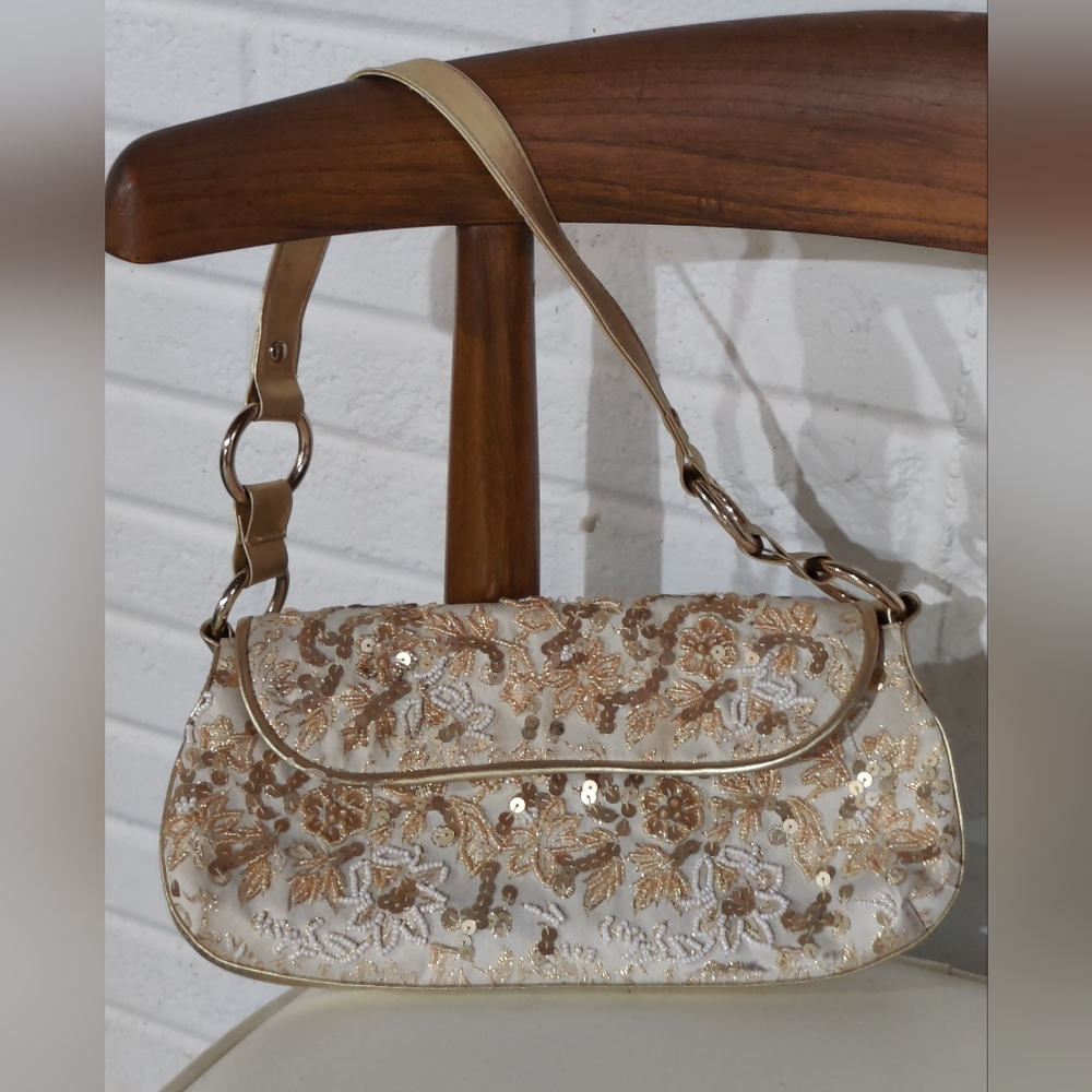 White House Black Market Purse
